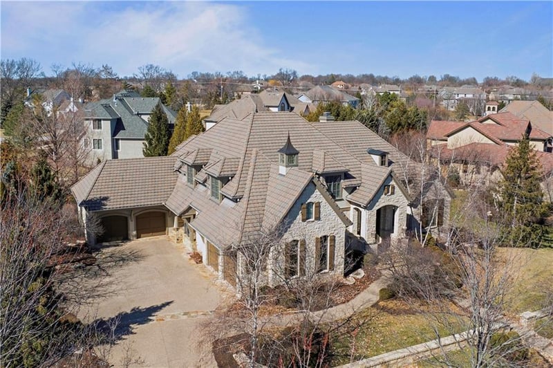 15912 King St, Overland Park, KS 66221