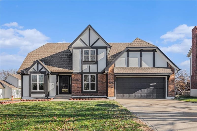 13448 W 106th St, Overland Park, KS 66215