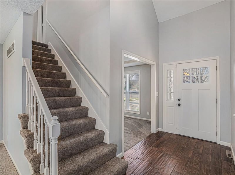 13448 W 106th St, Overland Park, KS 66215