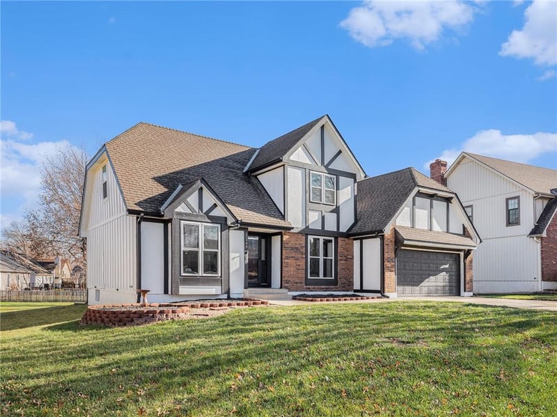 13448 W 106th St, Overland Park, KS 66215