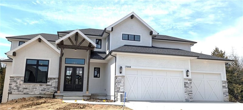 17008 Hayes St, Overland Park, KS 66085