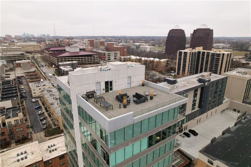 4646 Broadway Blvd #5S, Kansas City, MO 64112