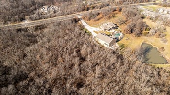 6405 Daggett Rd, Kansas City, MO 64152