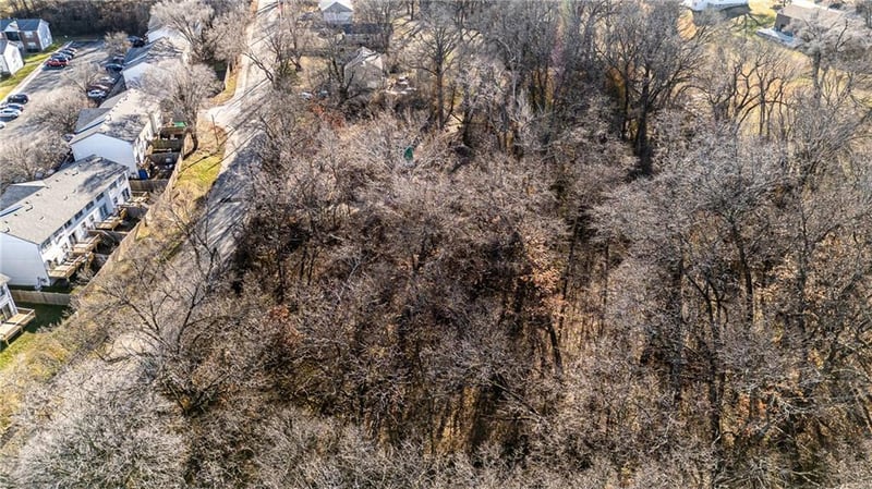 3706 Cleveland Ave, Kansas City, MO 64117