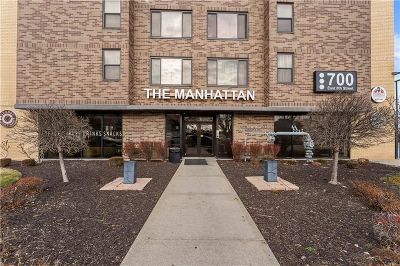 700 E 8th St #12 E, Kansas City, MO 64105