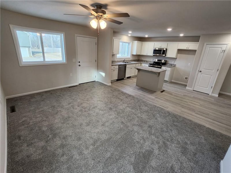 131 Mccartney Ln, Neodesha, KS 66757