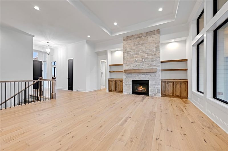 17017 Parkhill St, Overland Park, KS 66221