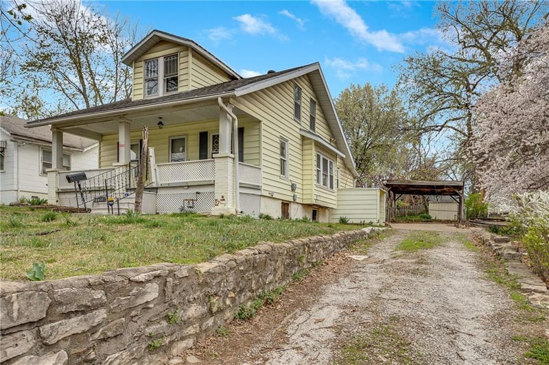 8406 Independence Ave, Kansas City, MO 64125