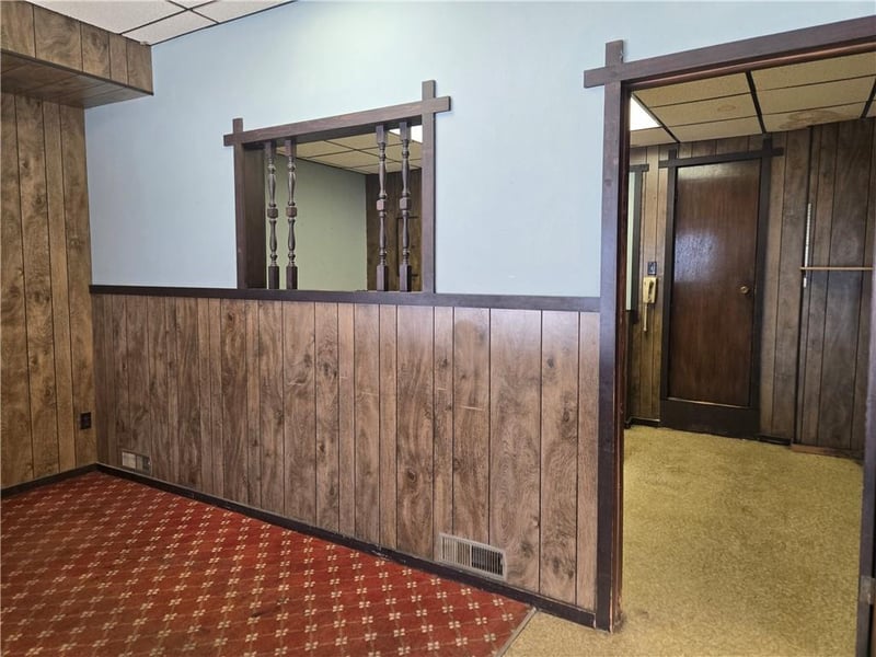 112 Forest St, Girard, KS 66743