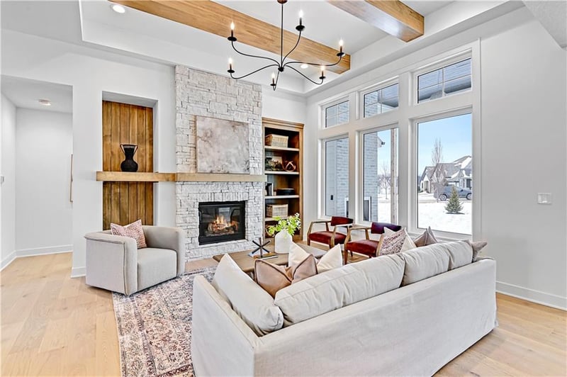 11327 170th Ter, Overland Park, KS 66221