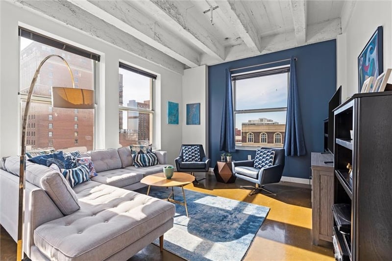 21 W 10th St #15D, Kansas City, MO 64105