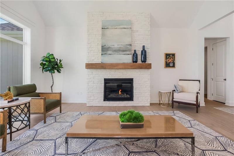 18300 Monrovia St, Overland Park, KS 66013