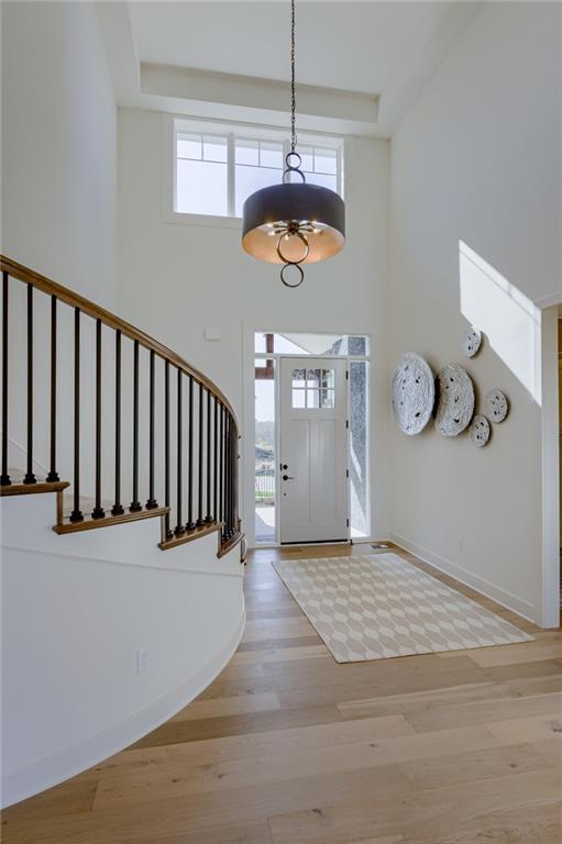 18401 Monrovia St, Overland Park, KS 66013