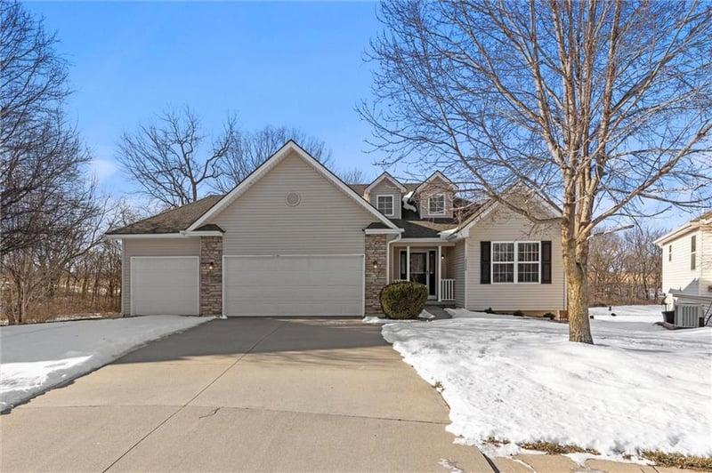 12206 N Highland Ave, Kansas City, MO 64165