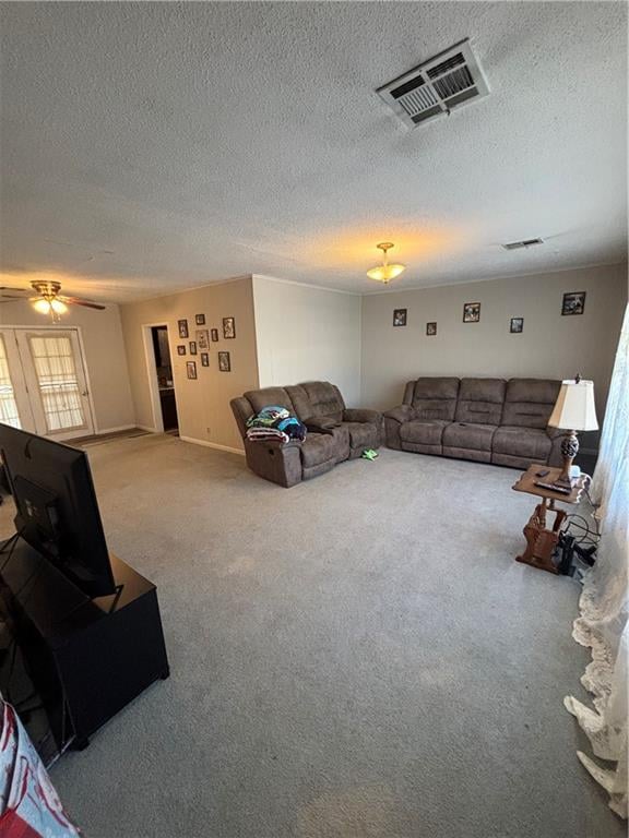 122 6th St, Oswego, KS 67356