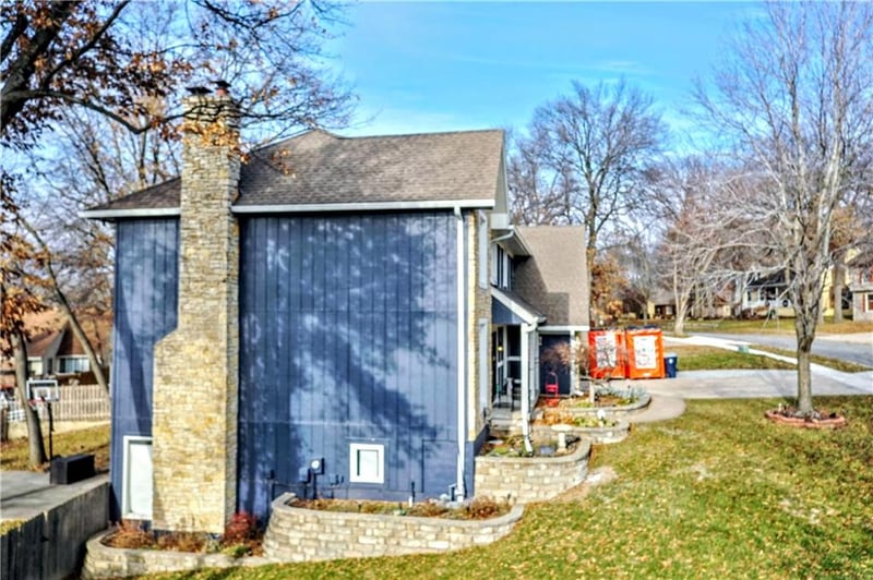 6308 Vernon Ct, Kansas City, MO 64133