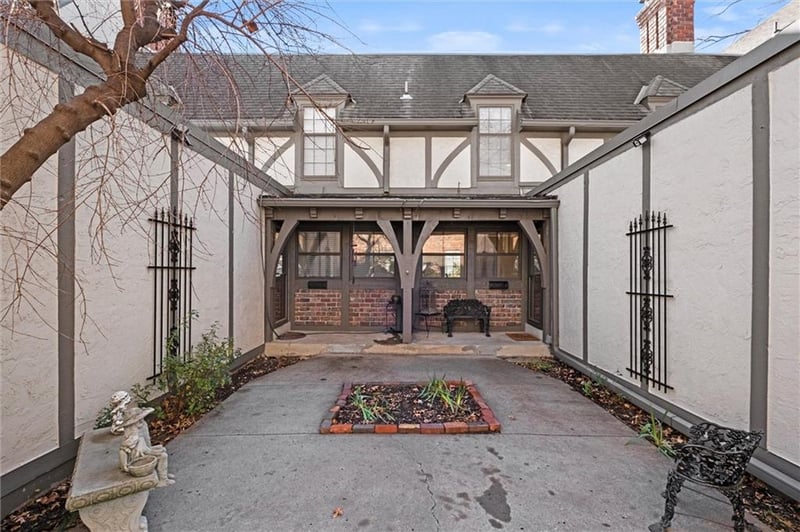 10224 Conser St, Overland Park, KS 66213