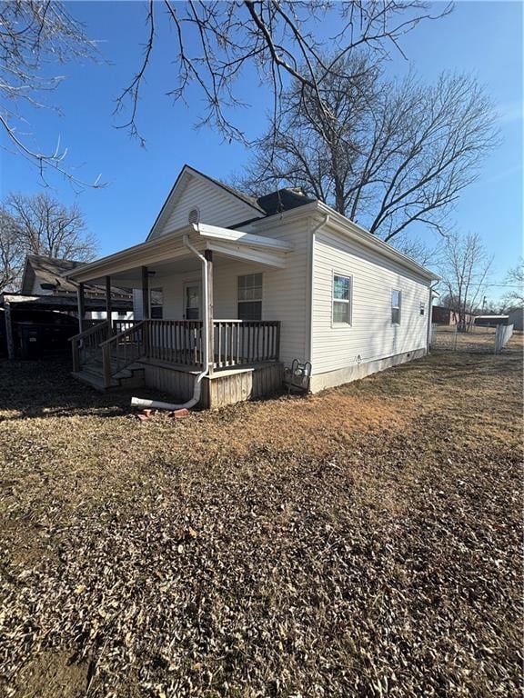 213 5th St, Mound Valley, KS 67354