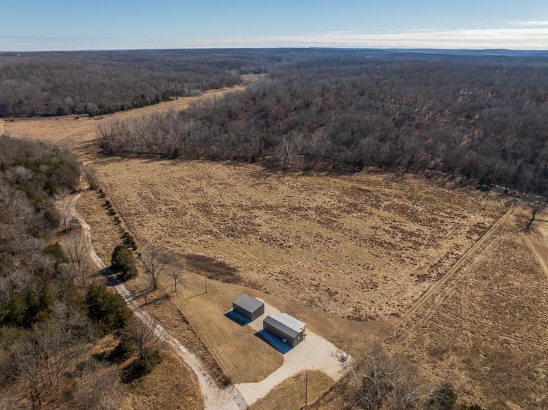000 J Hw, Collins, MO 64738