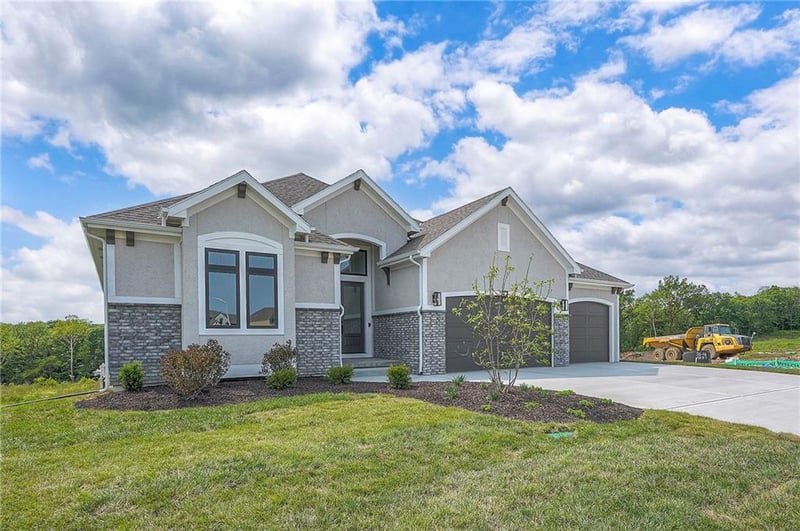 9000 N Clarion Ave, Kansas City, MO 64153