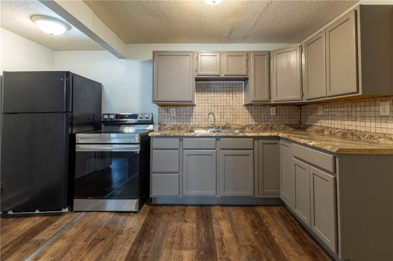 318 Belmont Blvd, Kansas City, MO 64123