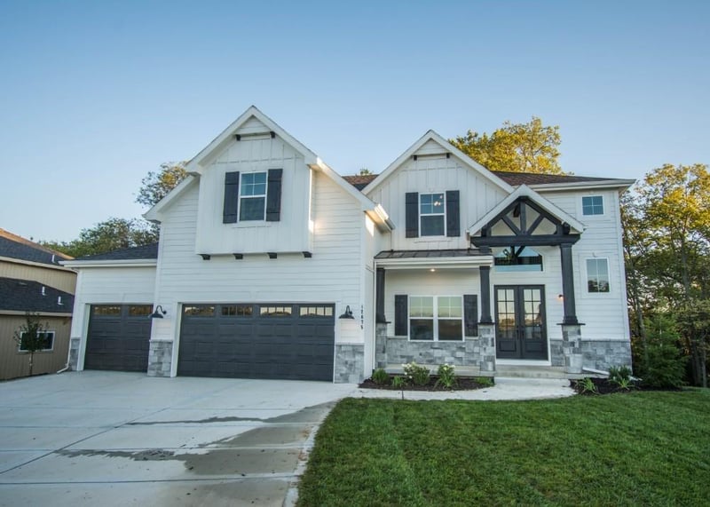 8304 NW 89th Ter, Kansas City, MO 64153