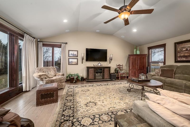 13462 222nd St, Linwood, KS 66052