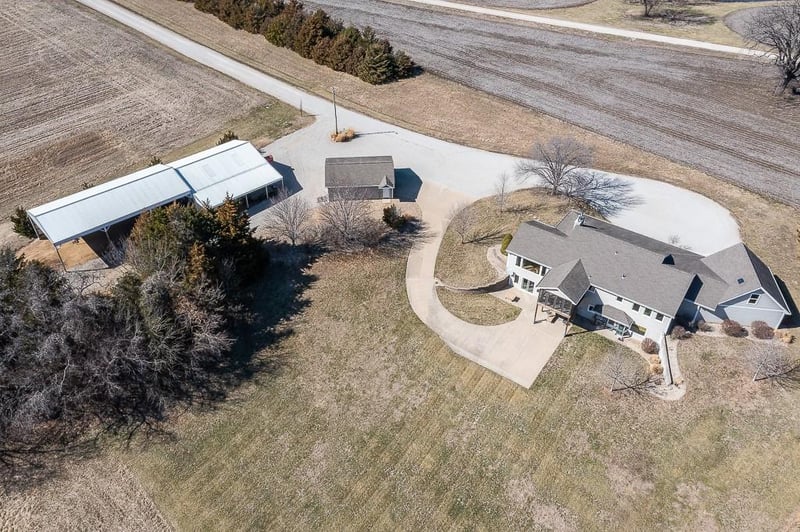 13462 222nd St, Linwood, KS 66052