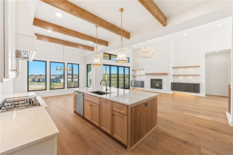 17021 Parkhill St, Overland Park, KS 66221