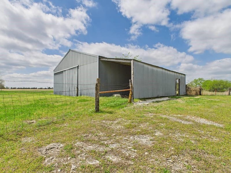 994 187th Ter, Fort Scott, KS 66701