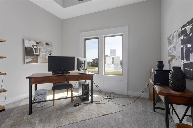 13472 177th St, Overland Park, KS 66013