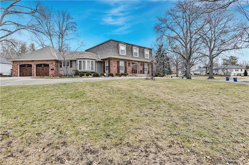 5100 W 84th St, Prairie Village, KS 66207