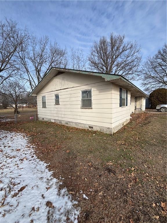 704 Wabash Ave, Altamont, KS 67330