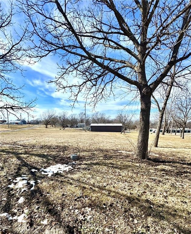 709 Seabury St, Effingham, KS 66023