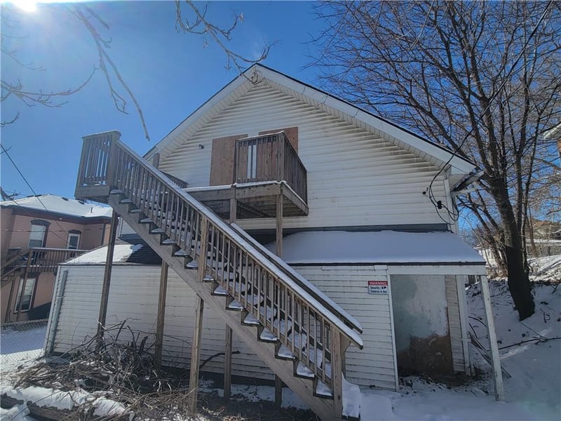 1115 12th St, St Joseph, MO 64503