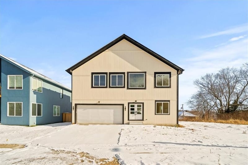 2111 Park Ave, Kansas City, MO 64127