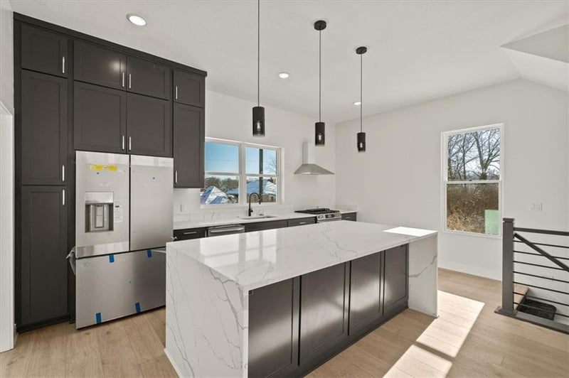 2111 Park Ave, Kansas City, MO 64127