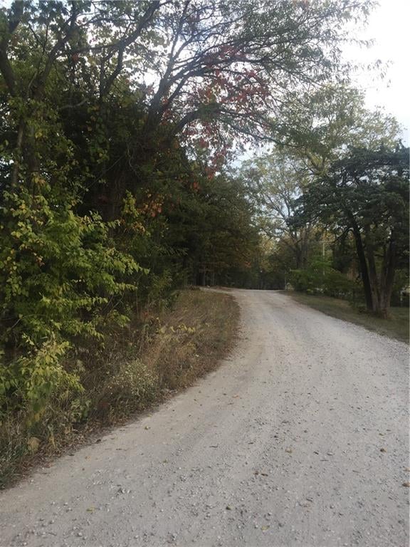98 Locust Dr, Mound City, KS 66056