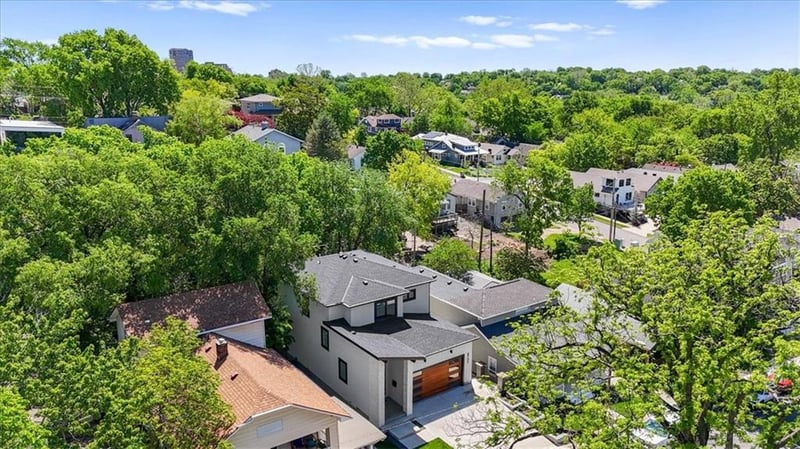 4731 Fairmount Ave, Kansas City, MO 64112
