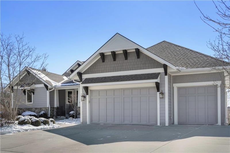 10303 W 168th Ter, Overland Park, KS 66062