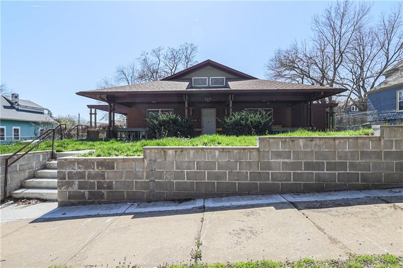 3219 Lexington Ave, Kansas City, MO 64124