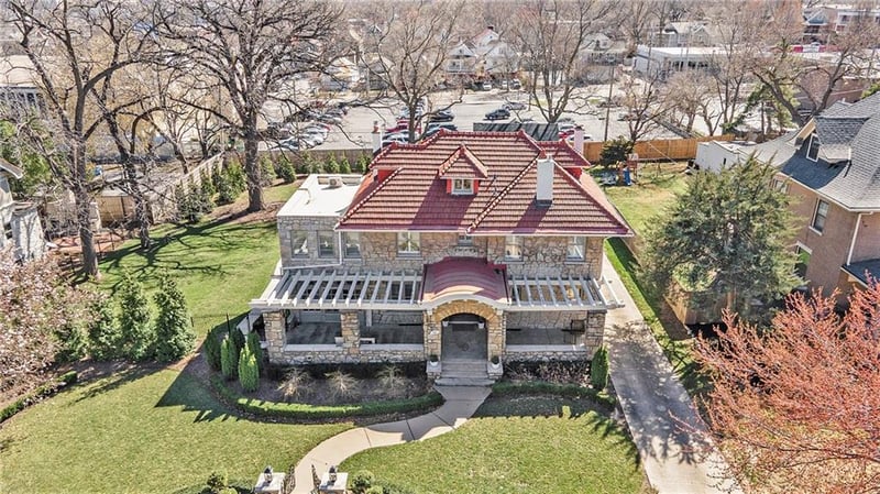 901 W 38th St, Kansas City, MO 64111