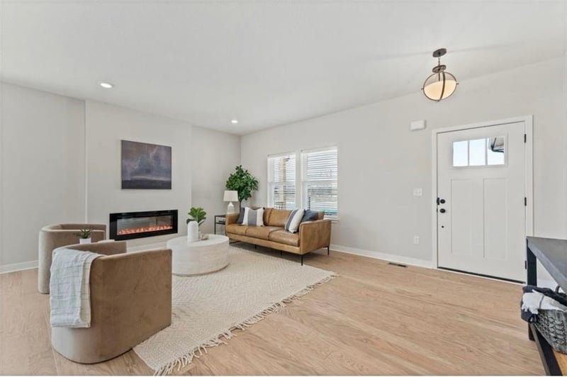 11111 Crescent Ct, Kansas City, MO 64157