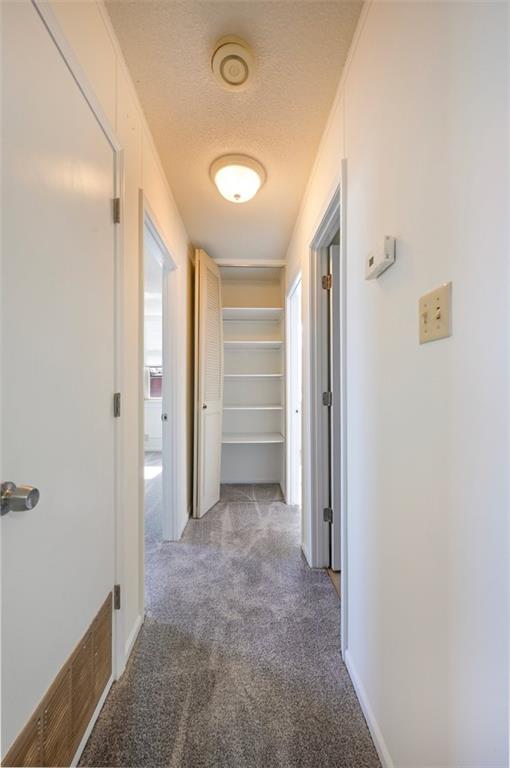 314 6th St, Leavenworth, KS 66048