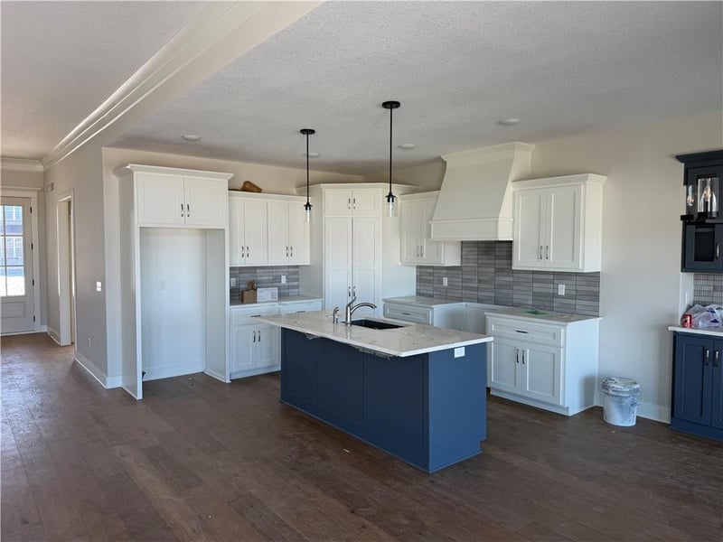 4524 86th Ter, Kansas City, MO 64156