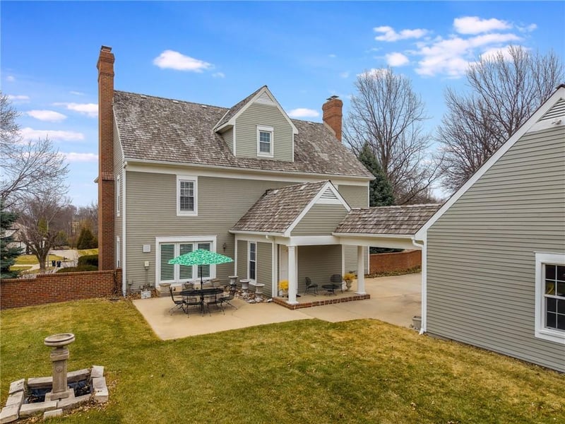 9627 N Bradford Ave, Kansas City, MO 64154