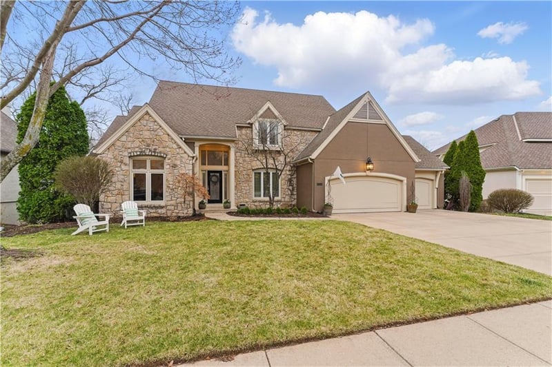 13002 Beverly St, Overland Park, KS 66209