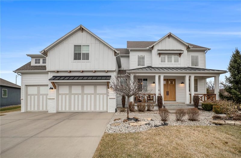 1679 Homestead Pl, Liberty, MO 64068
