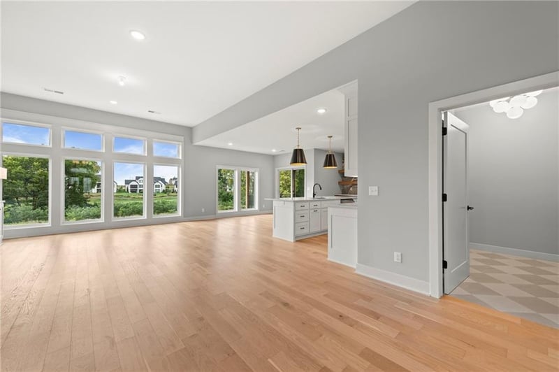 8716 Lewis Ave, Kansas City, MO 64157