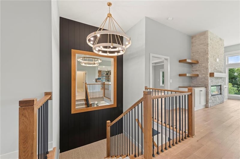 8716 Lewis Ave, Kansas City, MO 64157